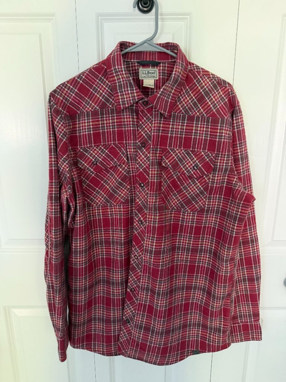 LL Bean Men's Long Sleeve Button Down Flannel Shirt - Red/Gray Large